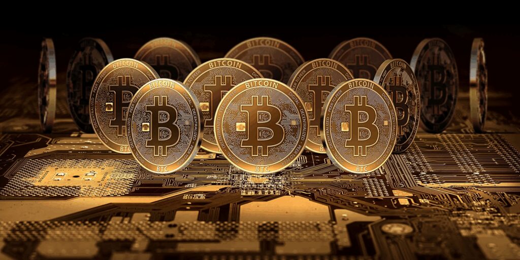 Nasdaq-Listed Thumzup Media Approves $250M Investment in XRP 3 Trump Jr.’s Investment and New Crypto Bills Build Momentum