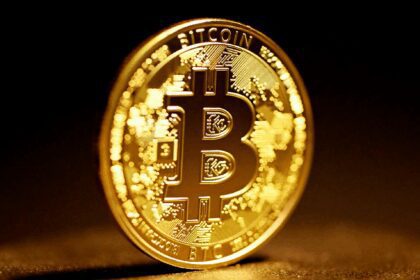 What Is a Bitcoin Maximalist? Meaning, Beliefs & Impact Explained