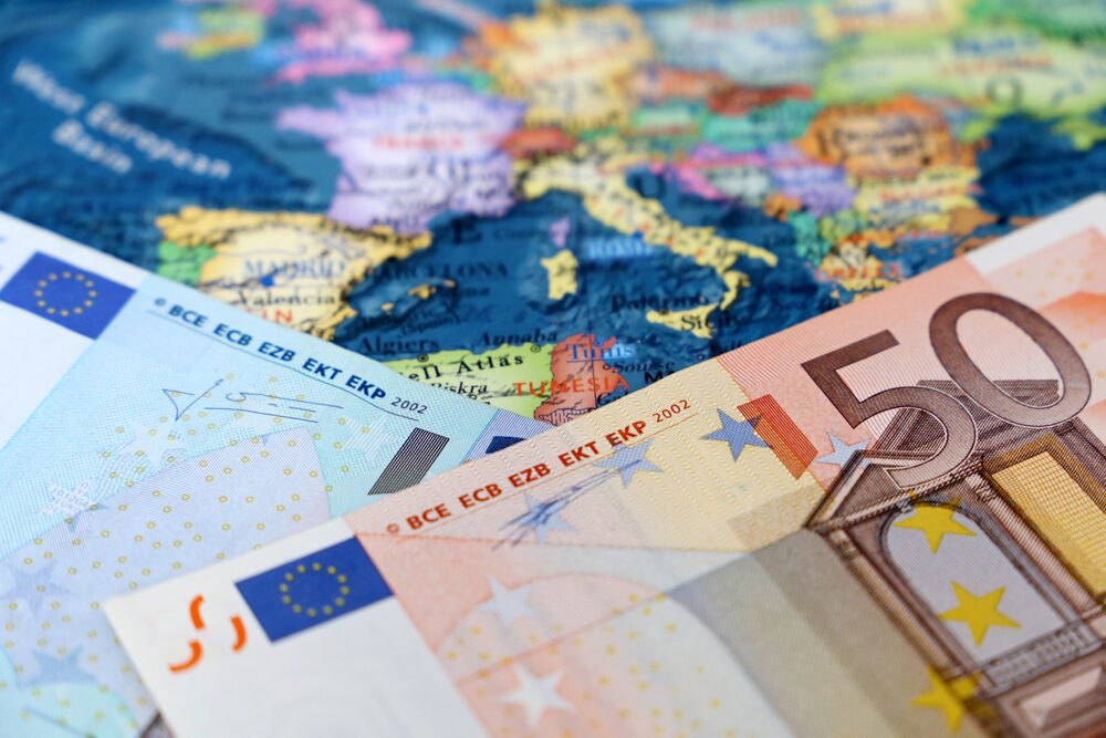 10 Best Cross-Border Wealth Containers for Global Families 9 Residency & Citizenship Programs
